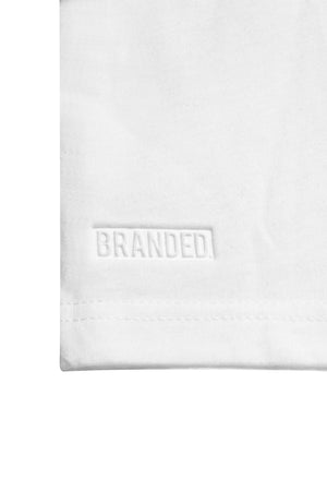 
                  
                    Load image into Gallery viewer, RETRO. T-SHIRT: KUNTA KINTE FREEDOM WHITE
                  
                